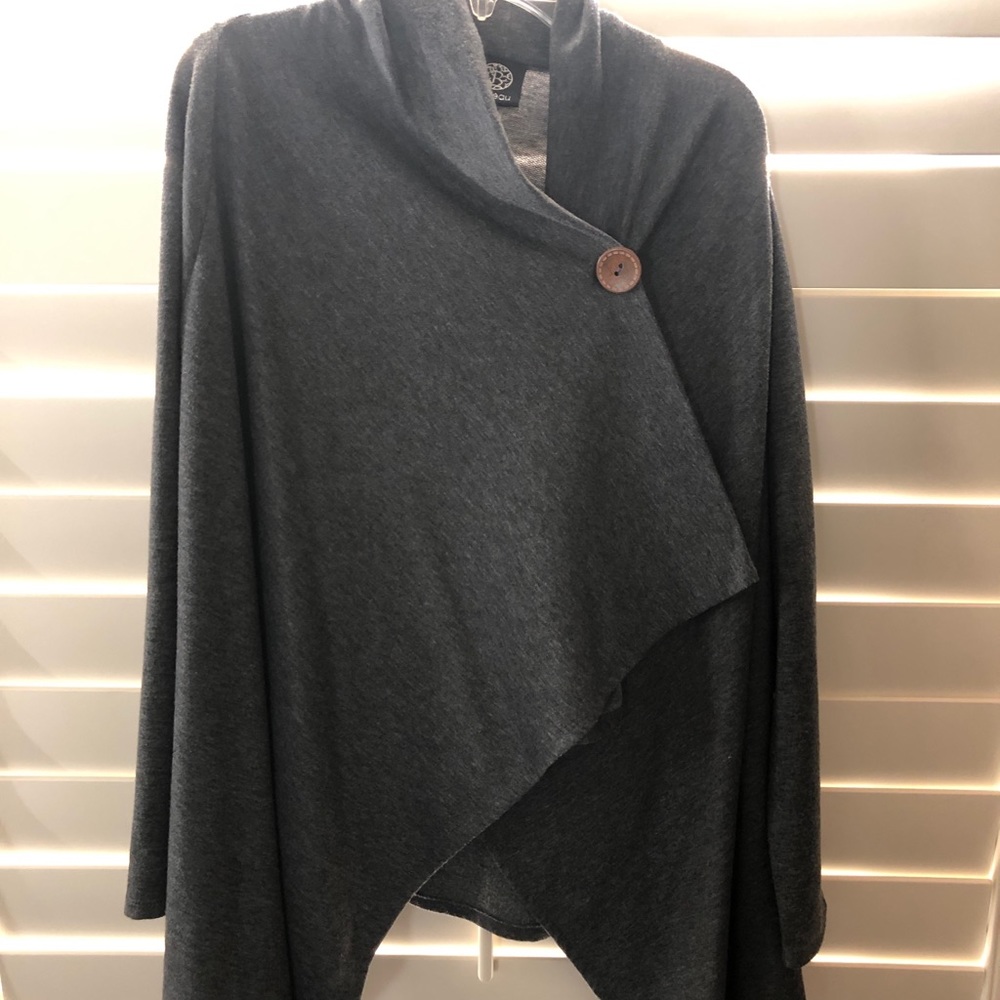 Bobeau Charcoal grey drape cardigan